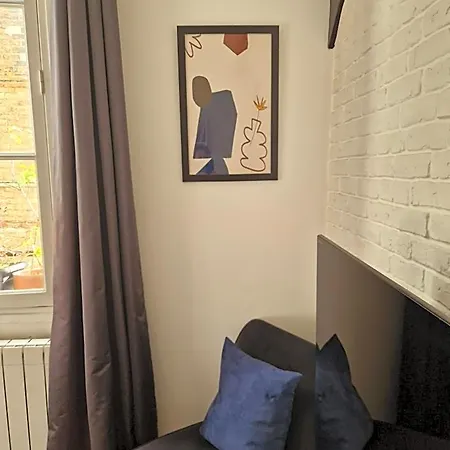We Loft Bed & Breakfast Paris